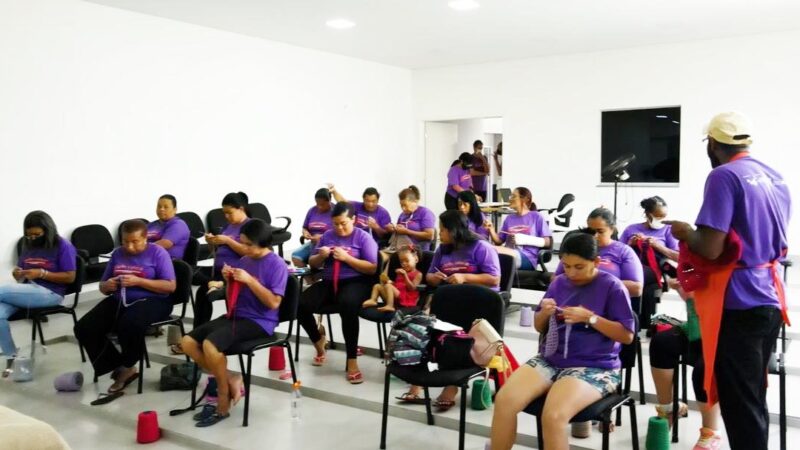 GDF incentiva cultura e geração de renda com oficinas gratuitas de crochê na Estrutural