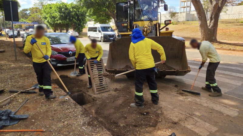 Governo intensifica ações de limpeza e manutenção em regiões do DF, em preparação para o período chuvoso
