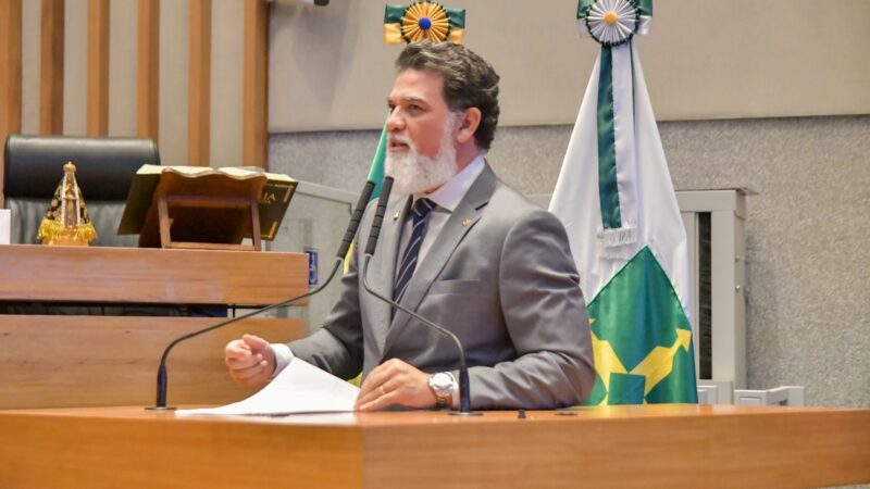 STF reconhece constitucionalidade de lei do deputado Jorge Vianna que autoriza enfermeiros a prescrever medicamentos no DF