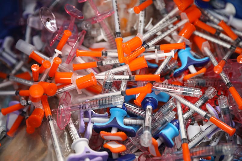 Anvisa proíbe canetas emagrecedoras sem registro e determina apreensão imediata