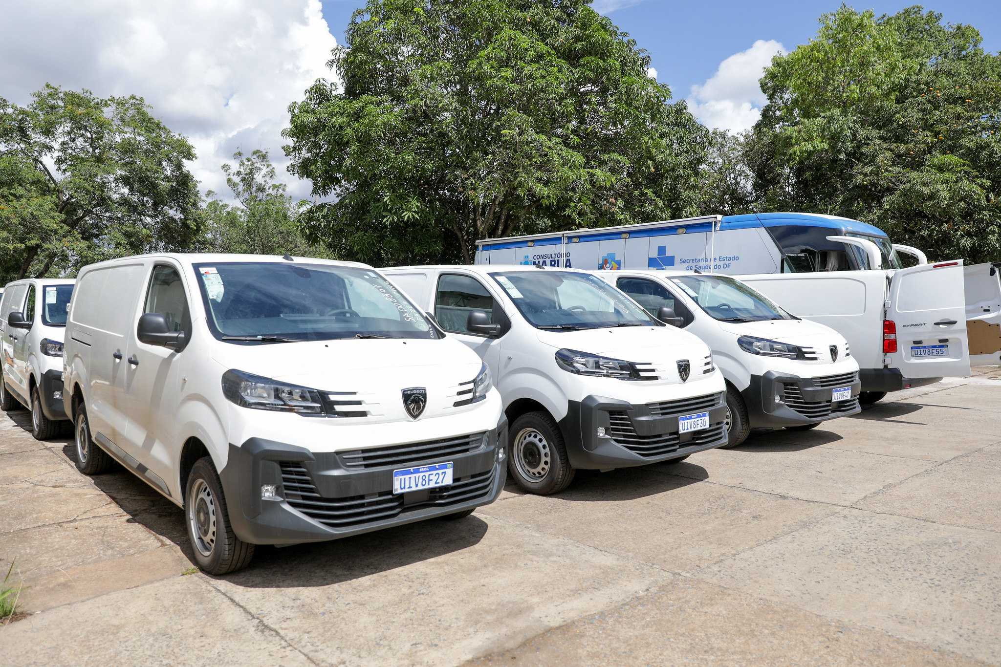 Rede de ambulâncias da Saúde soma 289 veículos e registra queda de trotes